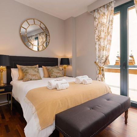 C31 Deluxe Apartment Into Cathedral Square 马拉加 外观 照片
